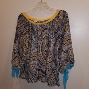 Umgee Off the Shoulder Top Size Medium